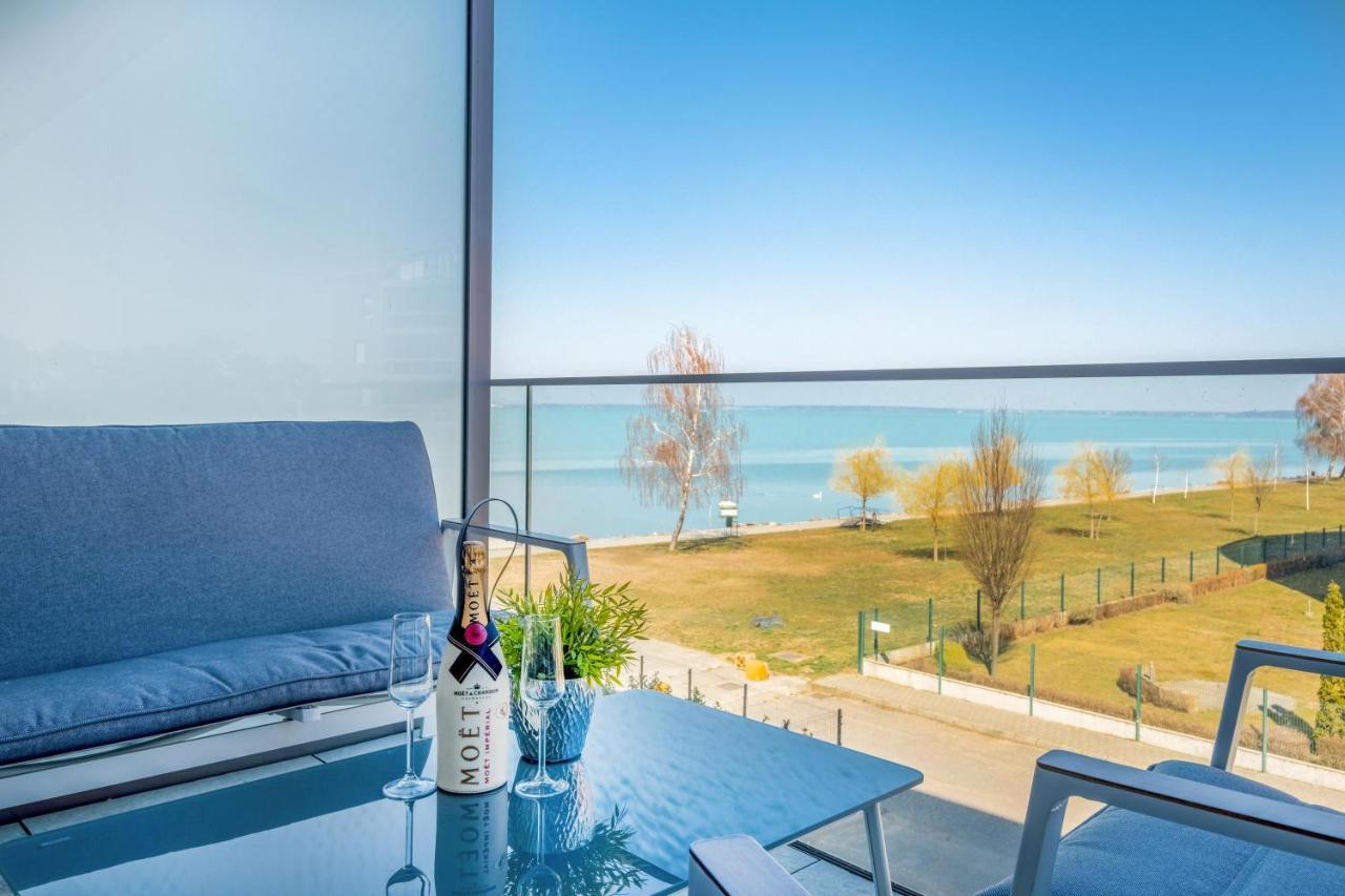 Myflat Coral Beach Apartment Siófok Exteriör bild